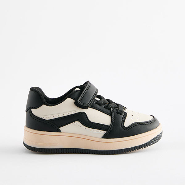 Black/White Touch Fastening Elastic Lace Trainers