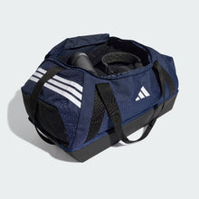 Load image into Gallery viewer, MEDIUM TIRO SPORTS SUITCASE WITH BOTTOM COMPARTMENT
