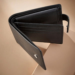 Black Signature Leather Extra Capacity Wallet