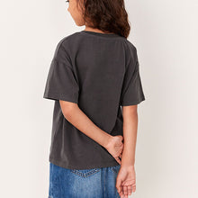 Load image into Gallery viewer, Charcoal Grey Sequin Star T-Shirt (3-12yrs)
