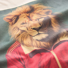 Load image into Gallery viewer, Stone Football Lion 100% Cotton Short Sleeve Graphic T-Shirt (3-12yrs)
