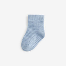 Load image into Gallery viewer, Blue/Grey 7 Pack Baby Socks (0mths-2yrs)
