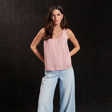 Load image into Gallery viewer, Pink Sleeveless Scoop Cami Top
