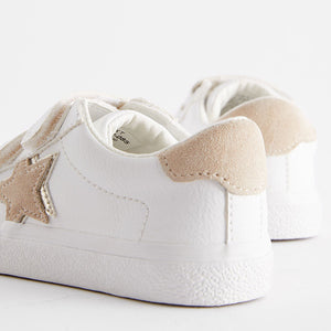 White Standard Fit (F) Star Trainers