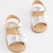 Load image into Gallery viewer, White Standard Fit (F) Satin Bridesmaid Bow Sandals
