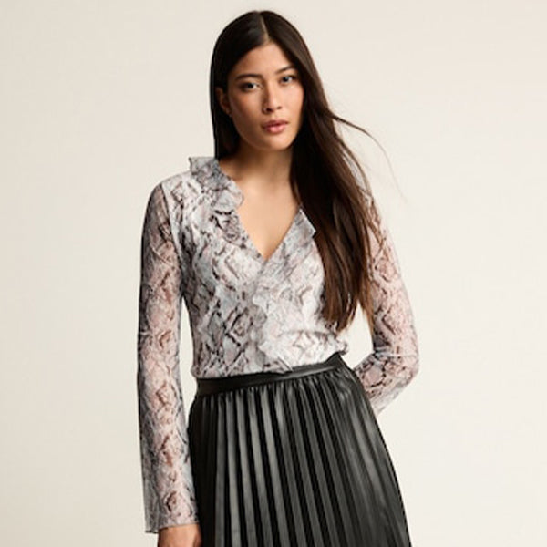 EllaホワイトS N44903s.jpg?v=1728991800