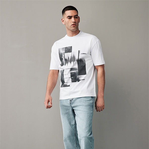 White Relaxed Fit Urban Graphic Front Print T-Shirt
