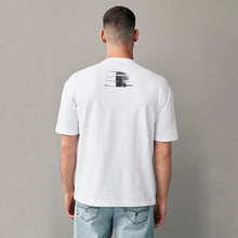 Load image into Gallery viewer, White Relaxed Fit Urban Graphic Front Print T-Shirt
