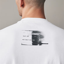 Load image into Gallery viewer, White Relaxed Fit Urban Graphic Front Print T-Shirt
