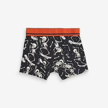 Load image into Gallery viewer, Skull Print Trunks 5 Pack
