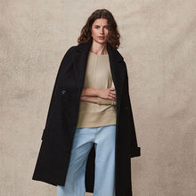 Load image into Gallery viewer, Neutral Cosy Seam Front Crewneck
