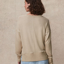 Load image into Gallery viewer, Neutral Cosy Seam Front Crewneck
