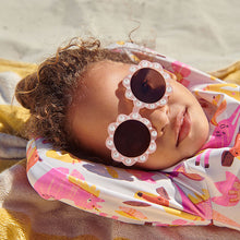Load image into Gallery viewer, Peach Pink Flower Sunglasses
