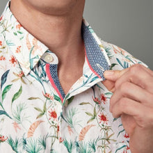 Load image into Gallery viewer, White Linen Blend Floral Short Sleeve Shirt
