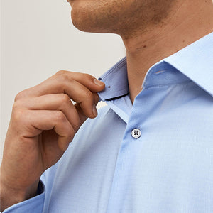 Blue Regular Fit Easy Care Textured Single Cuff Smart Shirt