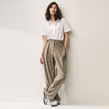 Load image into Gallery viewer, White Short Sleeve Collared Shirt
