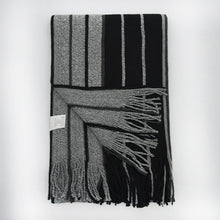 Load image into Gallery viewer, ACRYLIC SCARF HOLO 11095
