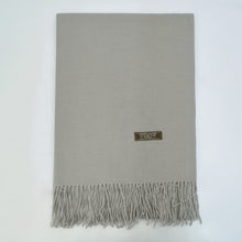 Load image into Gallery viewer, CACHEMIRE SCARF HOLO 72648
