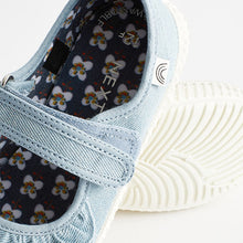 Load image into Gallery viewer, Blue Ruffle Mary Jane Shoes (Younger Boys)
