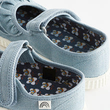 Load image into Gallery viewer, Blue Ruffle Mary Jane Shoes (Younger Boys)
