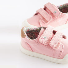 Load image into Gallery viewer, Pink Machine Washable Trainers (Younger Girls)
