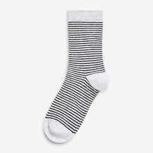 Load image into Gallery viewer, Blue Camouflage/Stripes 7 Pack Cotton Rich Socks (Older Boys)
