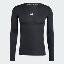 Load image into Gallery viewer, Techfit Compression Training Long Sleeve Tee
