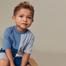 Load image into Gallery viewer, Blue Oversized Short Sleeves Colourblock T-Shirt and Shorts Set (3mths-6yrs)
