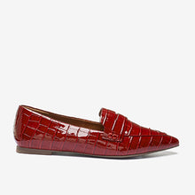 Load image into Gallery viewer, Red Forever Comfort® Pointed Toe Loafers
