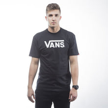 Load image into Gallery viewer, CLASSIC LOGO BLACK T-SHIRT
