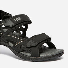 Load image into Gallery viewer, Men's flat sandals black TREKMON
