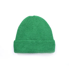 Load image into Gallery viewer, BEANIES WOMEN
