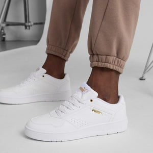 Court Classic Sneakers