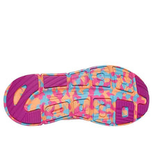 Load image into Gallery viewer, Max Cushioning Premier 2.0 - Unhinged
