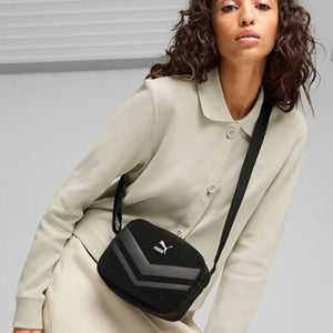 Clas.Seasonal Cross Body Bag