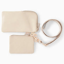 Load image into Gallery viewer, Classics Women&#39;s Multi Pouch
