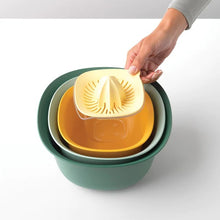 Load image into Gallery viewer, Brabantia Mixing Bowl Set
