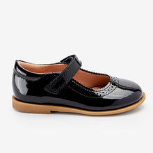 Load image into Gallery viewer, Patent Black Leather Brogue Mary Jane Shoes (Younger Girls)
