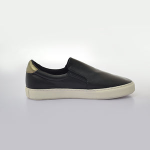 EA SKATER BLACK LOW - Allsport