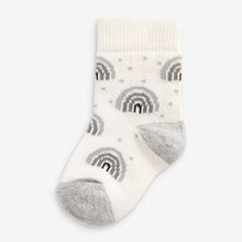 Load image into Gallery viewer, Grey/White Baby 5 Pack Cotton Rich Born In 2021 Socks (0-12mths) - Allsport
