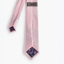 Load image into Gallery viewer, Pink/Blue Floral Slim Tie, Pocket Square And Tie Clip Set - Allsport
