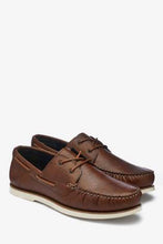 Load image into Gallery viewer, Tan Plain Boat Shoes - Allsport
