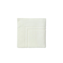 Load image into Gallery viewer, Tapis de bain coton Lola II Blanc (60x60)
