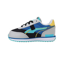 Load image into Gallery viewer, Future Rider Twofold Kids&#39; Trainers - Allsport
