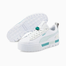 Load image into Gallery viewer, Mayze Crystal Galaxy Women&#39;s Trainers
