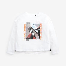 Load image into Gallery viewer, SKATER PLACEMENT TEE - Allsport
