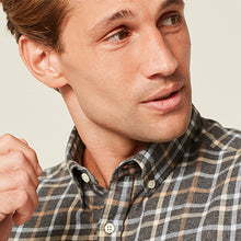 Load image into Gallery viewer, Grey/Neutral Signature Brushed Flannel Check Shirt
