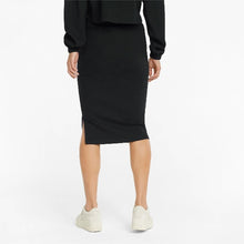 Load image into Gallery viewer, CLASSICS RIBBED MIDI WOMEN&#39;S SKIRT

