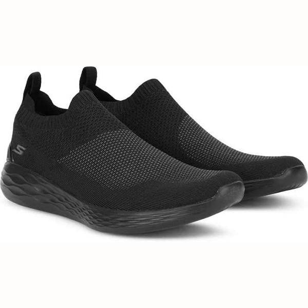 GO STRIKE SHOES - Allsport