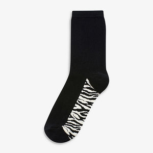 5 Pack Black Animal Print Footbed Ankle Socks